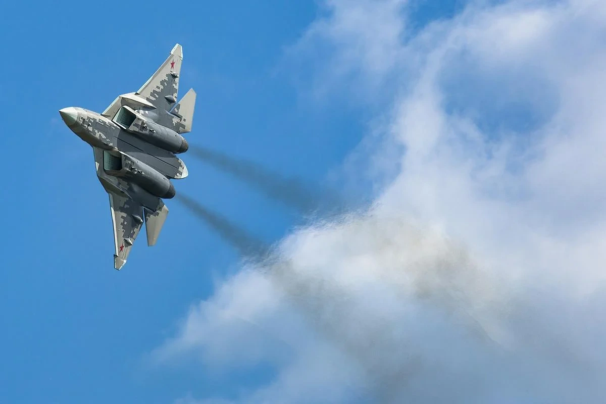Росія втратила ще один винищувач Су-57: наслідки видно із космосу